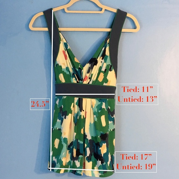 Colorful BCBG Top - Picture 5 of 5